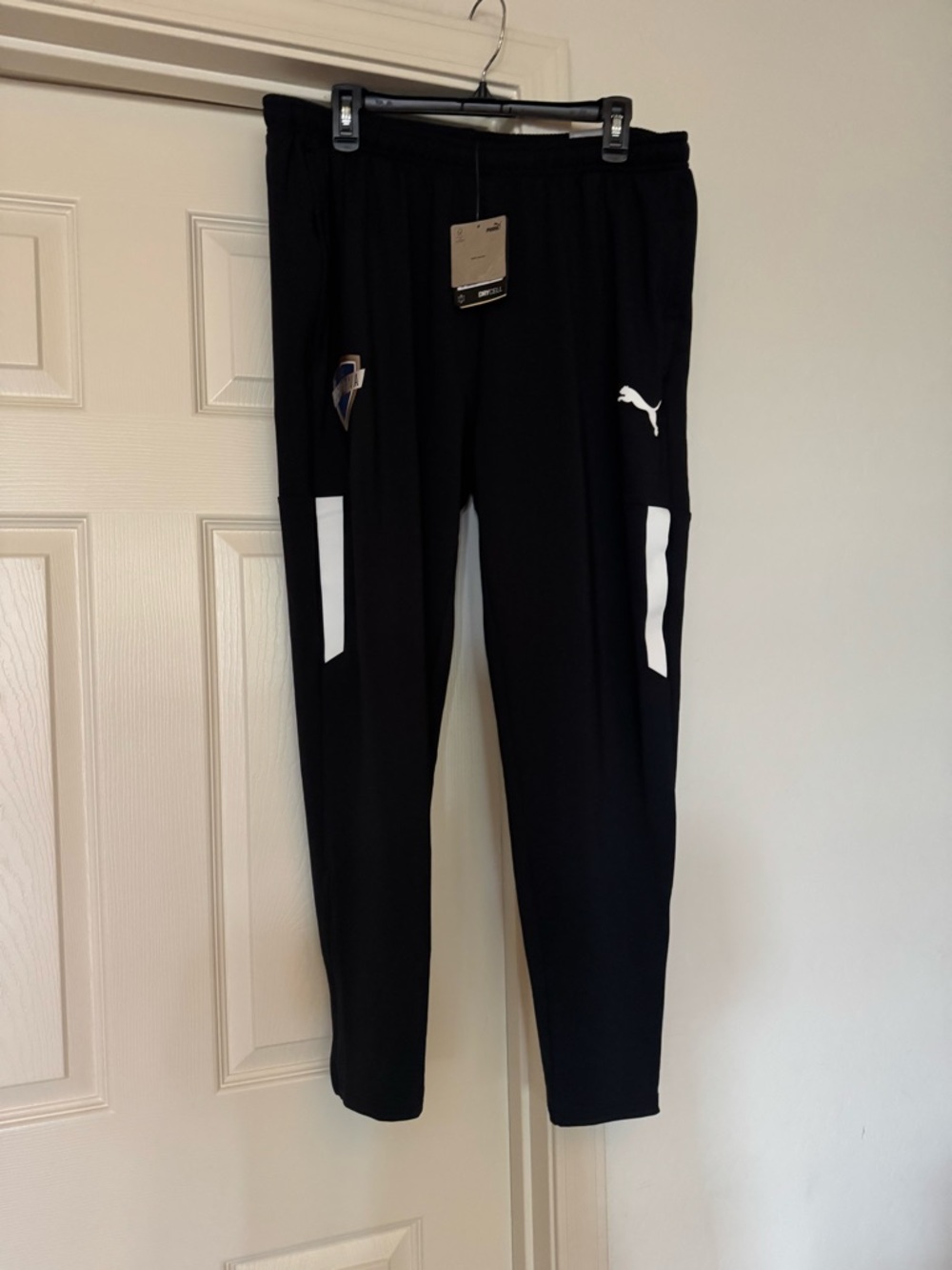 NWT PUMA Women’s Athletic Pants Casual - Black Drycell pockets elastic XXL